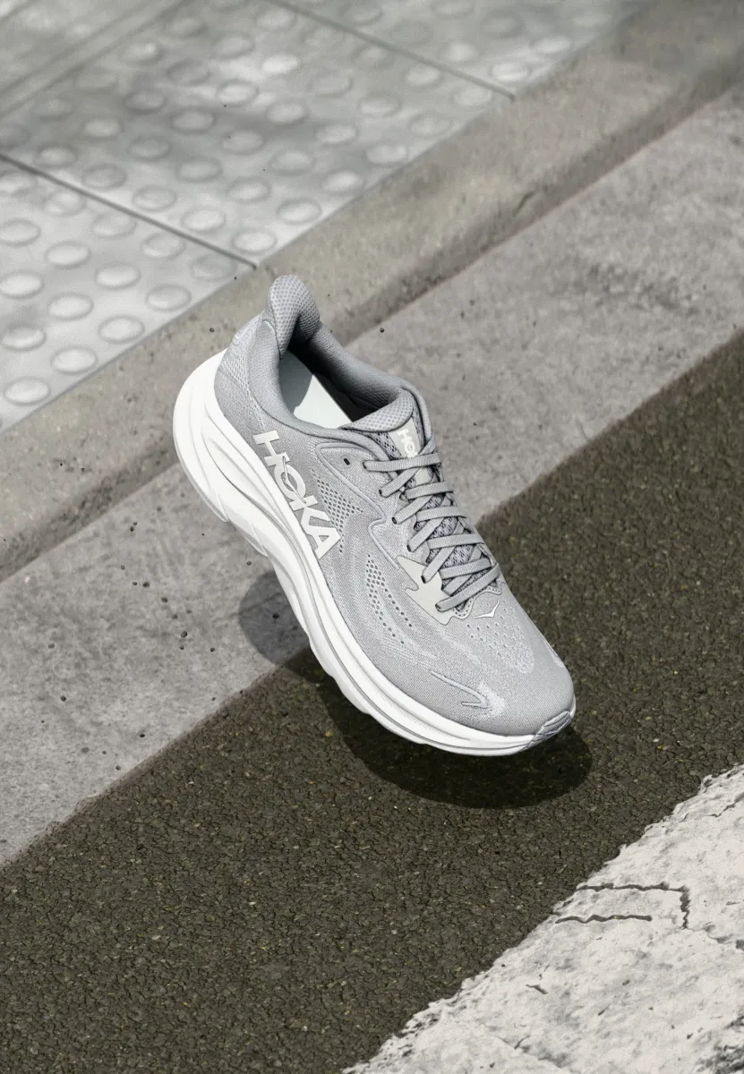 CLIFTON 10 - Laufschuh Straße - stellar grey/stardust