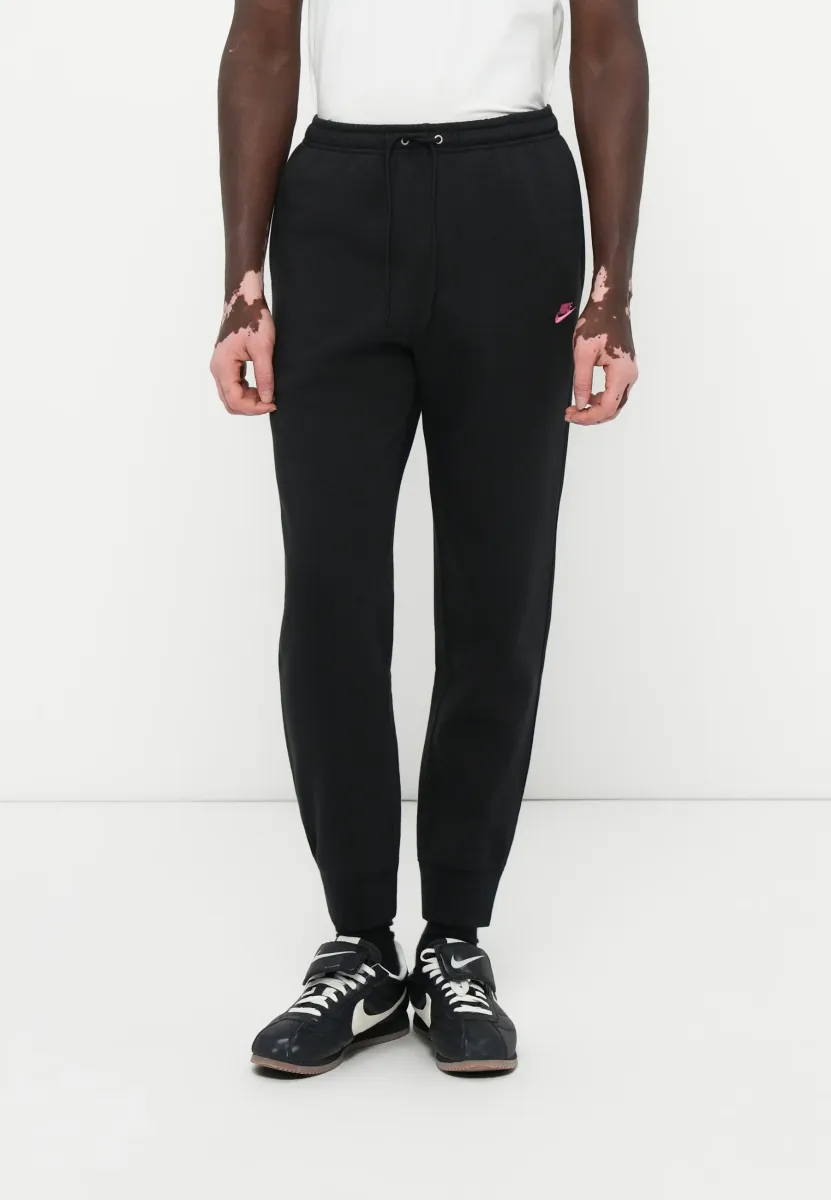 CLUB JOGGER - Jogginghose - black