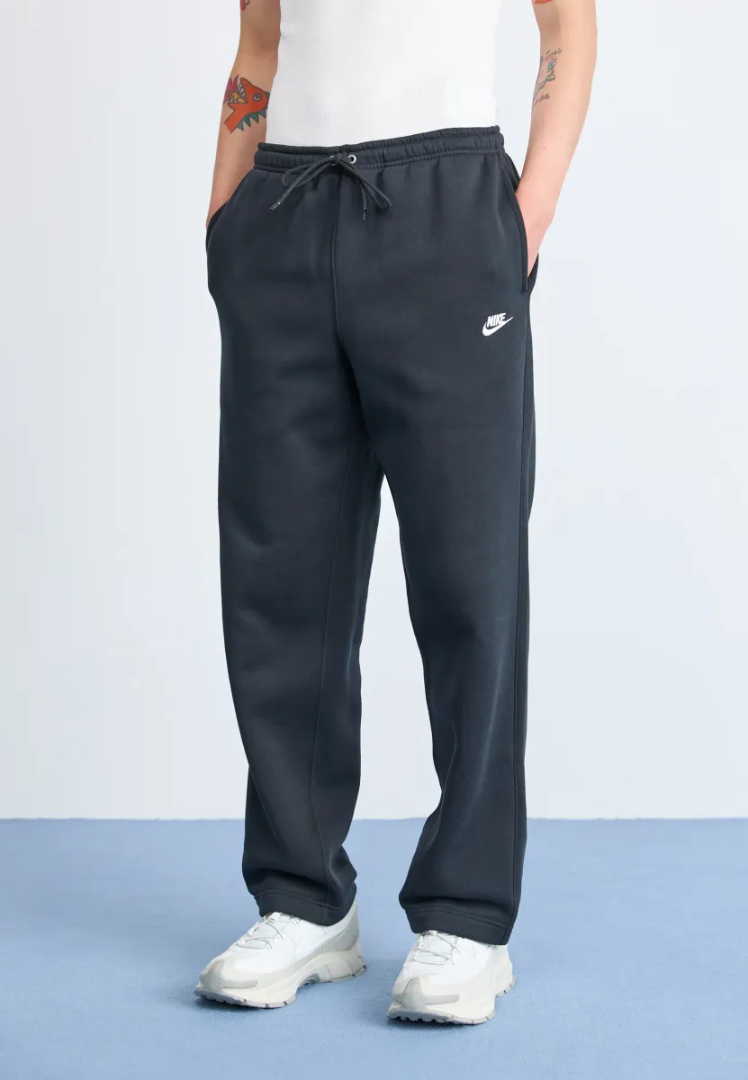 CLUB PANT - Jogginghose - black