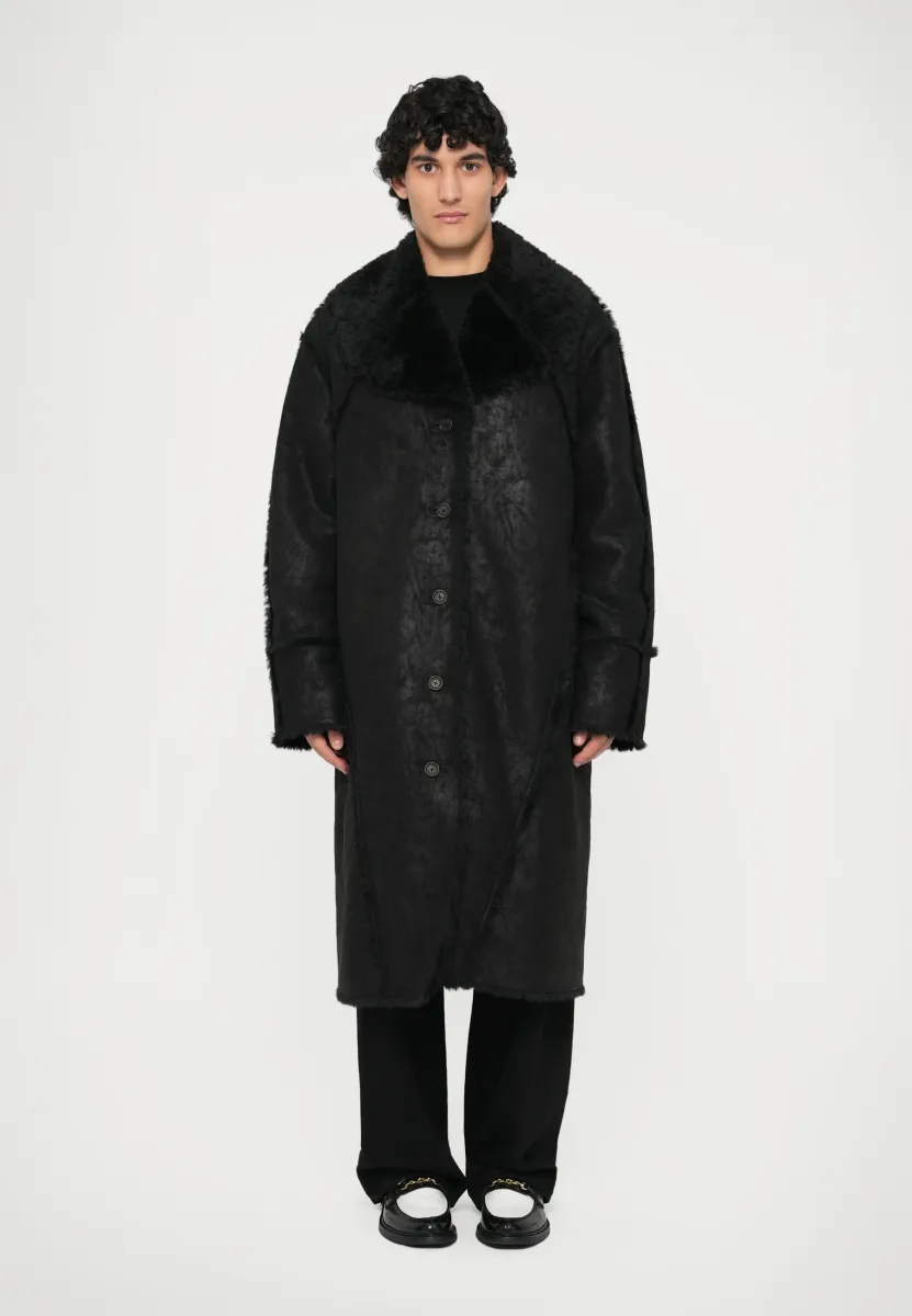 COAT - Kunstlederjacke - black