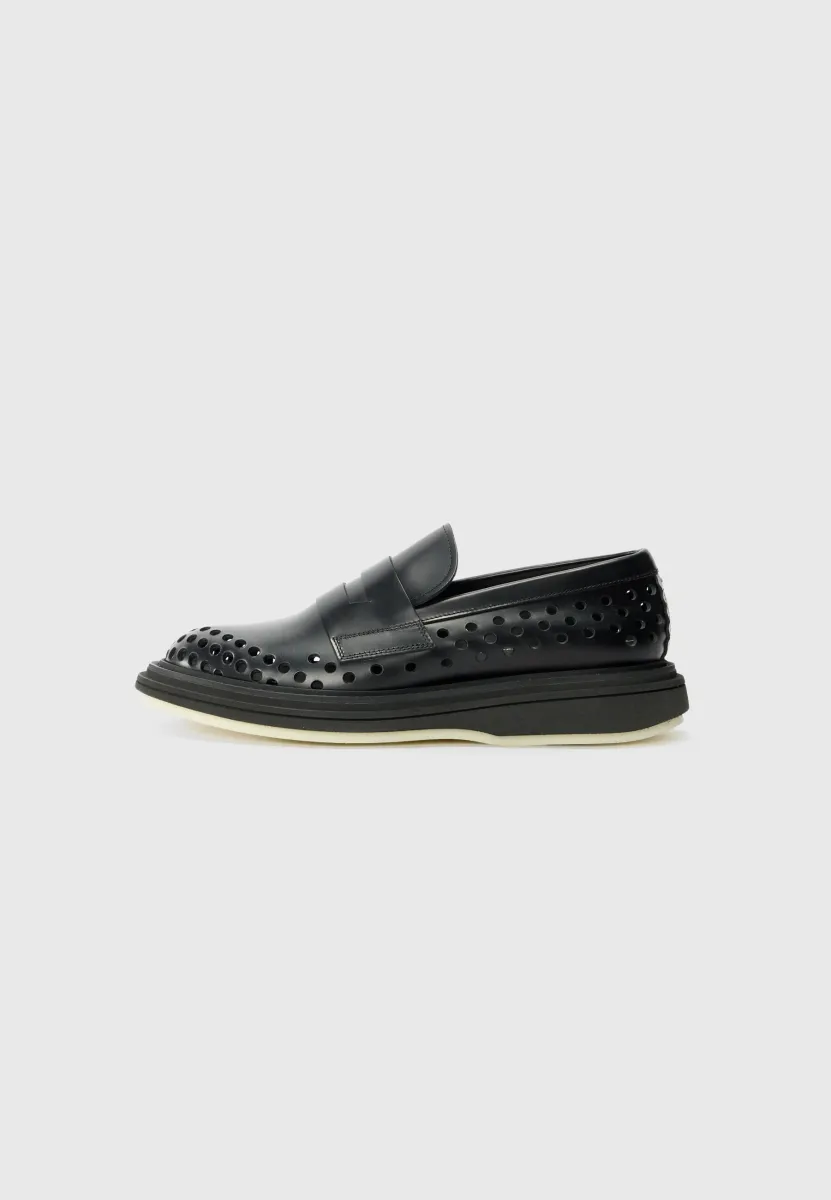 COLLEGE PIERCED  - Slipper - black