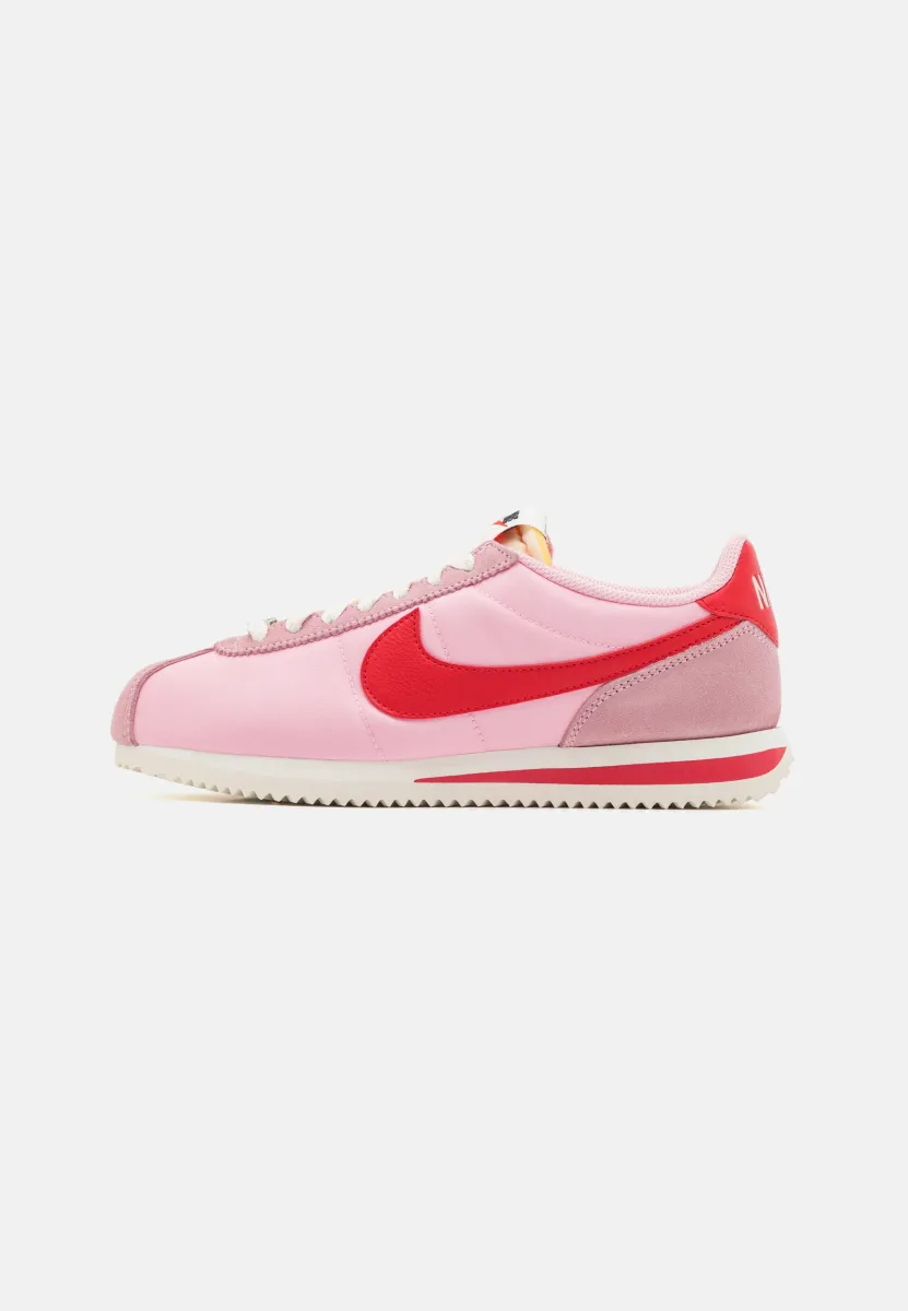 CORTEZ TEXTILE - Sneaker low - soft medium pink