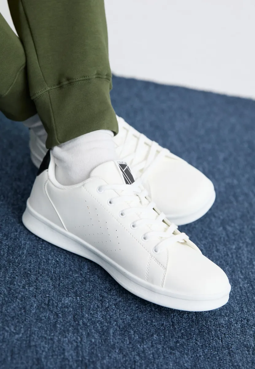 COURT LINE UNISEX - Sneaker low - white/black