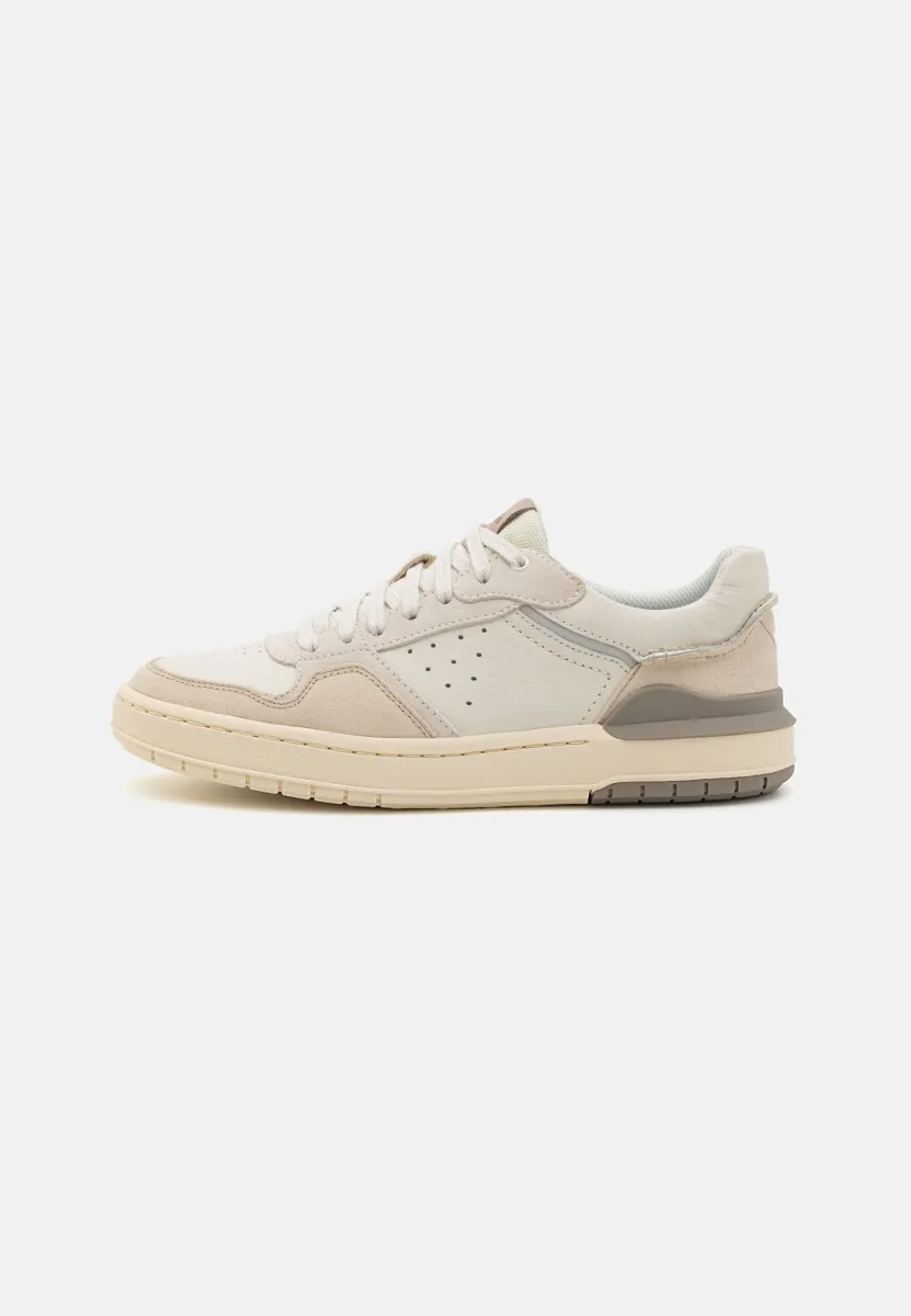 COURTLITE2 - Sneaker low - off white