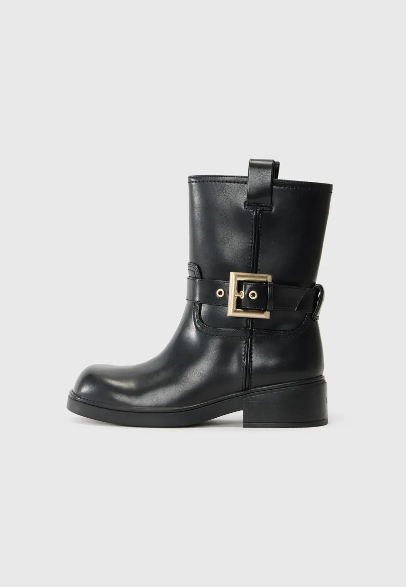 Cowboy-/Bikerstiefelette - black