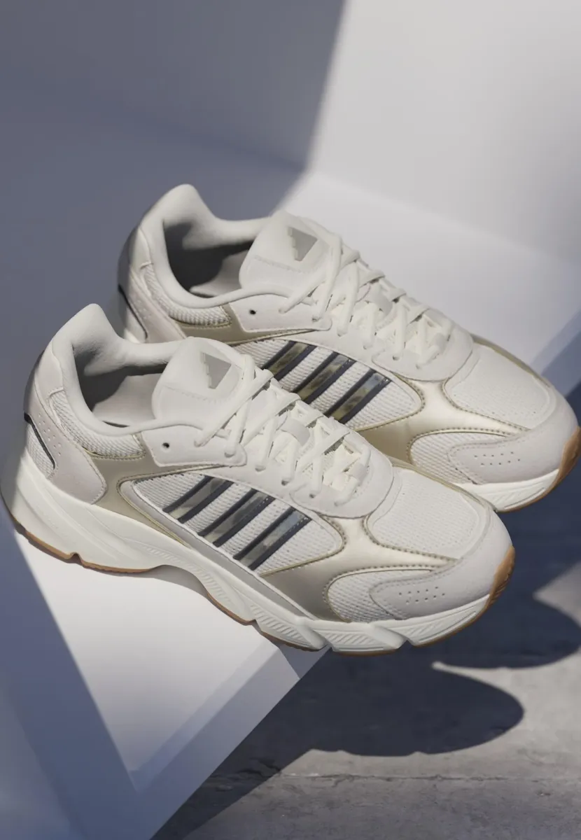 CRAZYCHAOS 2000 - Trainingsschuh - off white cyber metallic orbit grey