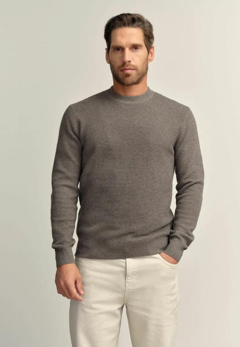 CREW NECK - REGULAR FIT TEXTURED  - Strickpullover - neutral