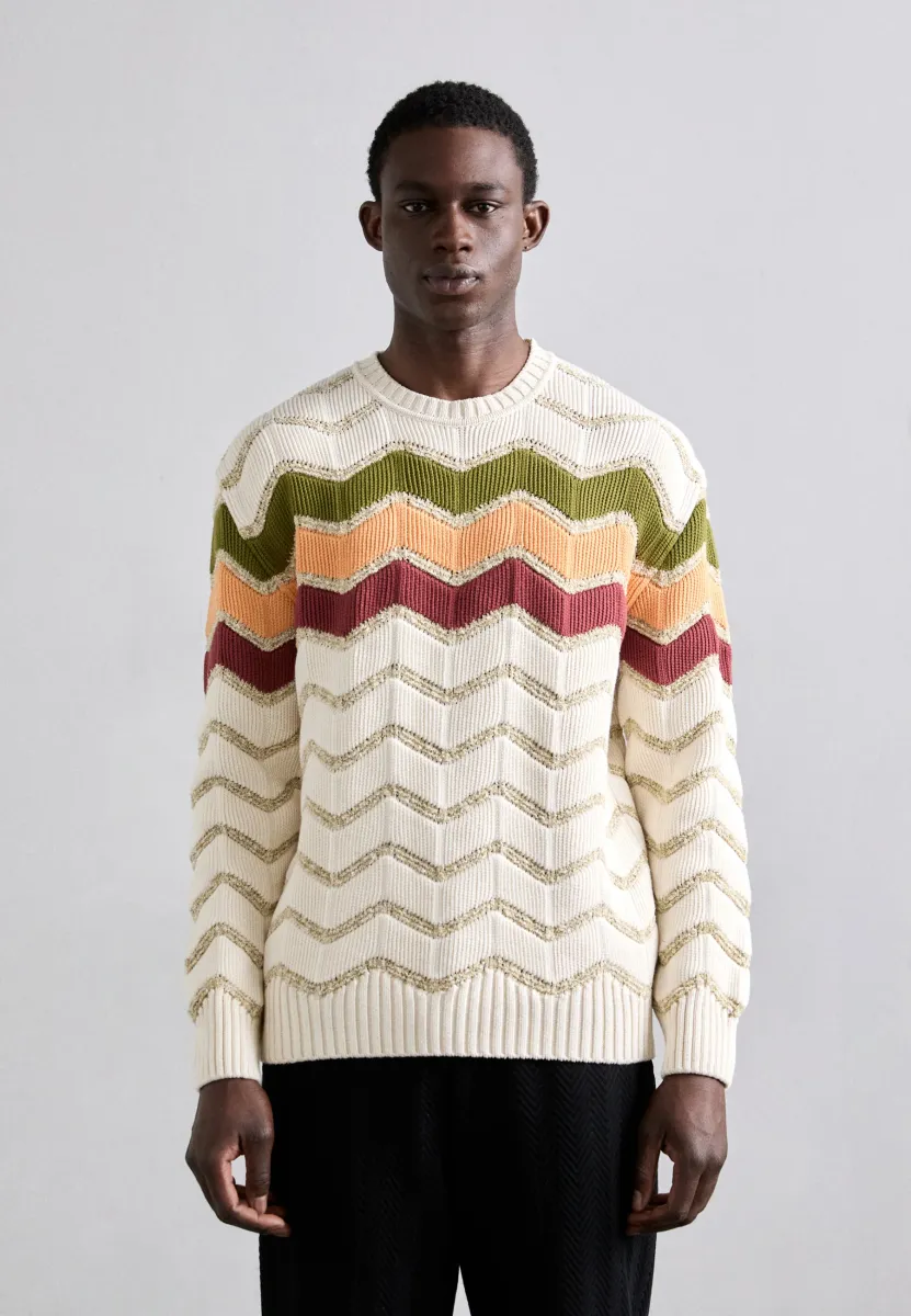 CREWNECK SWEATER - Strickpullover - off white/orange tones