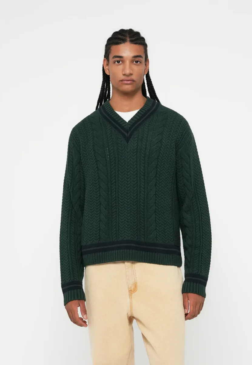 CRICKET CABLE V NECK  - Strickpullover - green