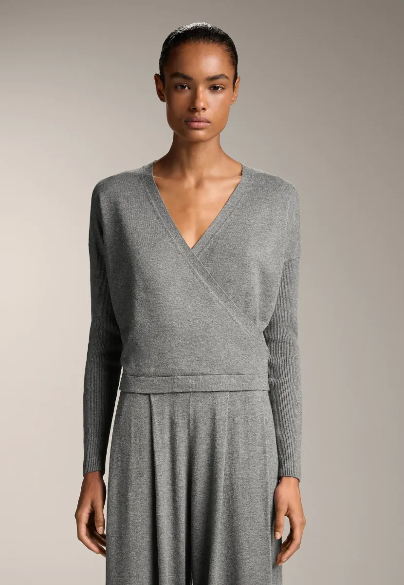CROSSOVER KNIT WITH RIB SLEEVES - Strickpullover - light grey