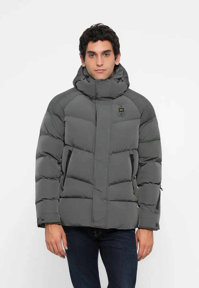 CROWN - Winterjacke - forrest