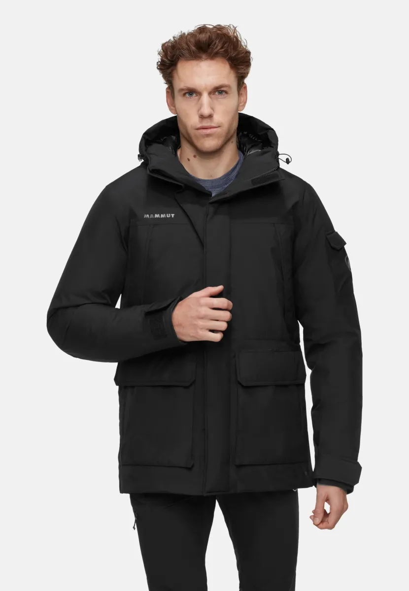 Daunenmantel - black