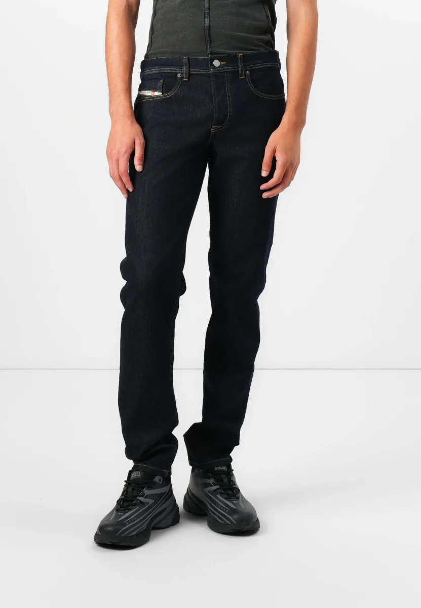 DFINITIVE - Jeans Straight Leg - 01