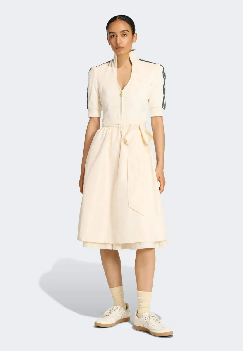 Dirndl - chalk white