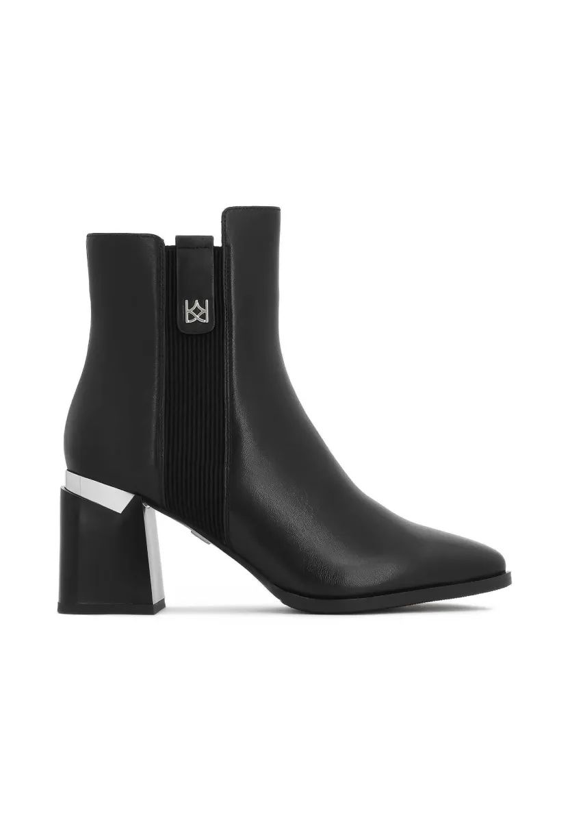 DORIS - Stiefelette - black