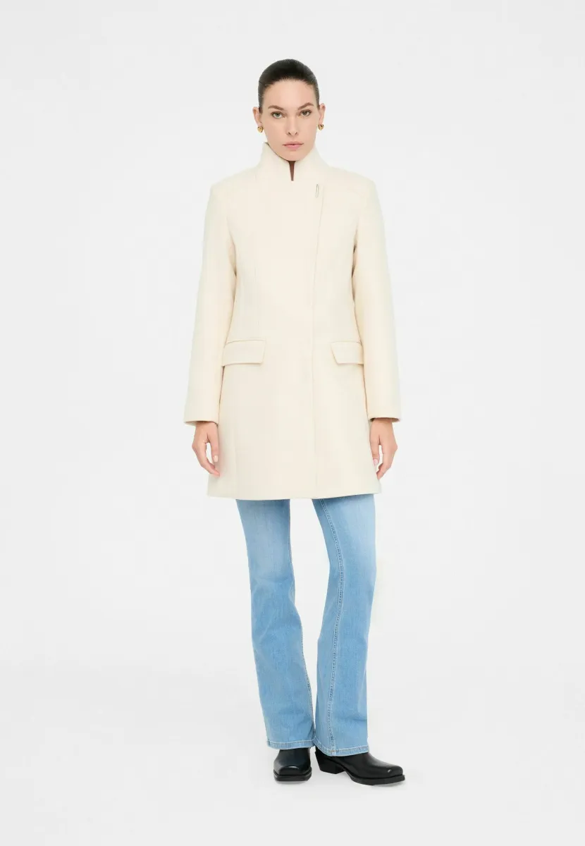 DOUBLE CLOTH - Klassischer Mantel - off white