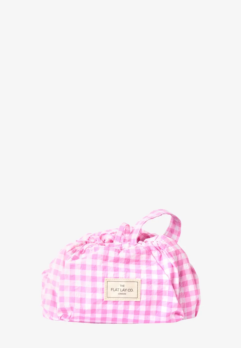 DRAWSTRING FLAT LAY MAKEUP BAG - Kosmetiktasche - pink gingham