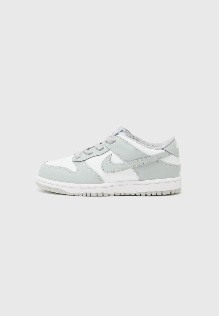 DUNK LOW UNISEX - Sneaker low - white/light smoke grey