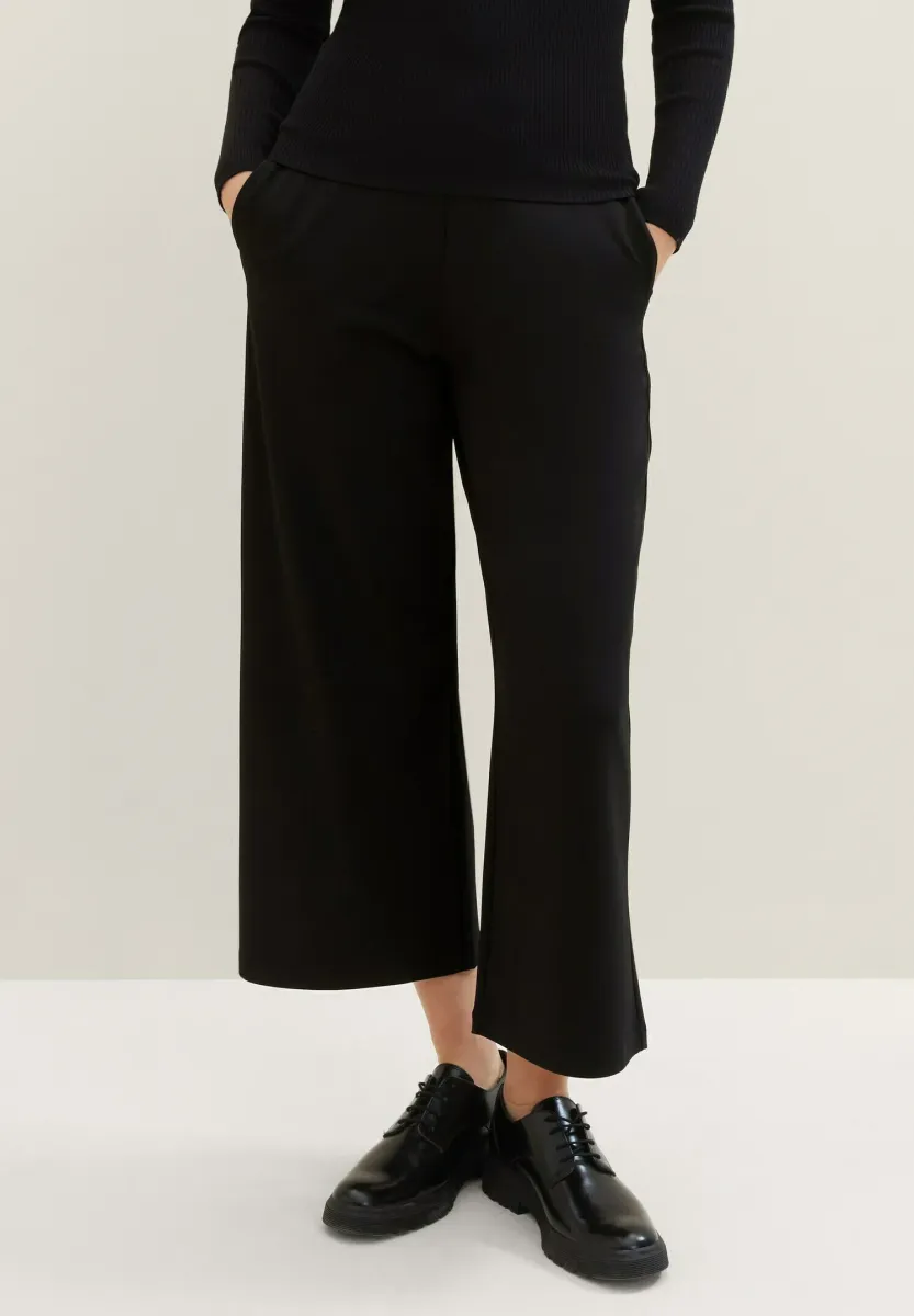 EASY CULOTTE - Stoffhose - deep black