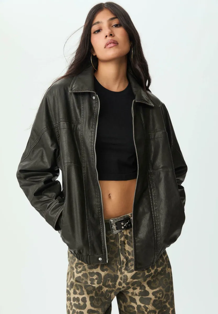 EFFECT PUFFER - Kunstlederjacke - black