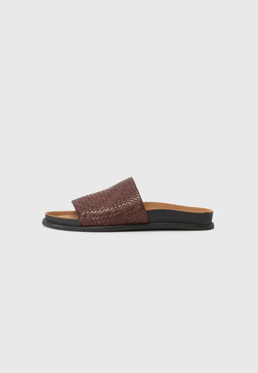 EFFIE - Plateausandalette - chocolate
