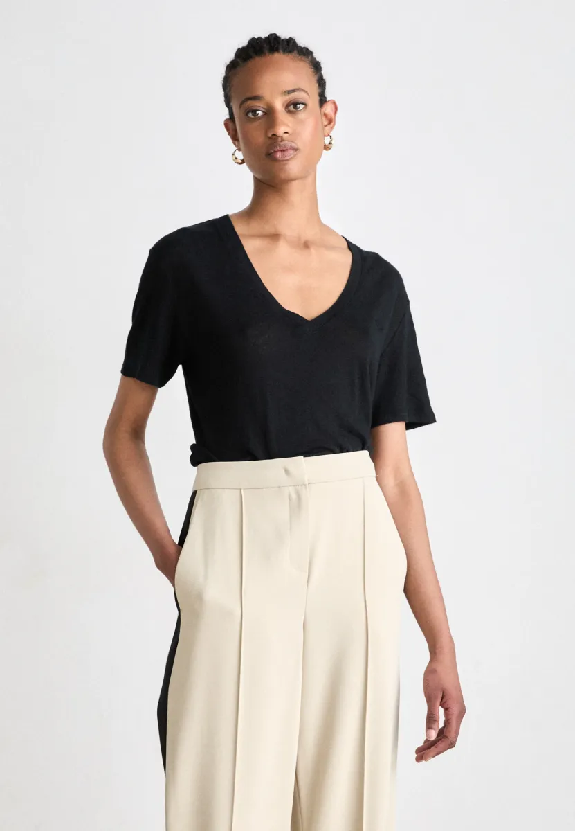 ELA - T-Shirt basic - black