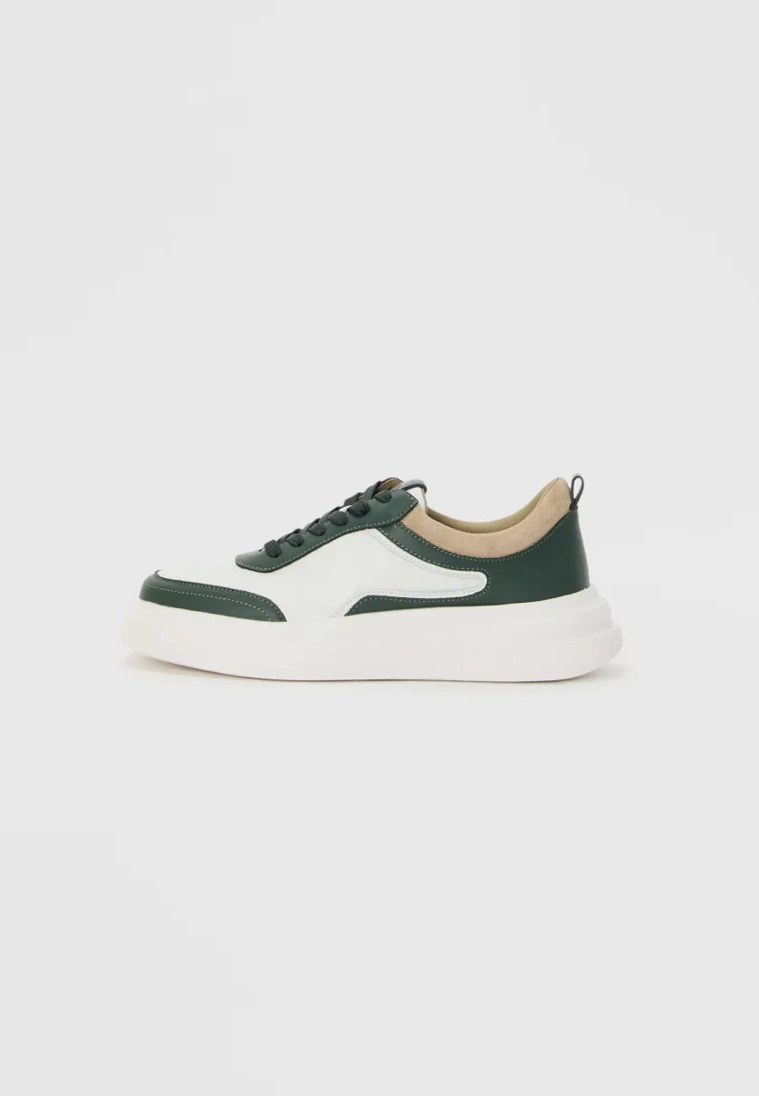 ELBANO - Sneaker low - white/green