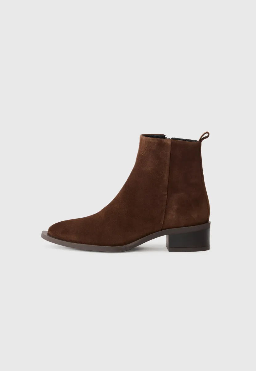 ELVA - Stiefelette - brown