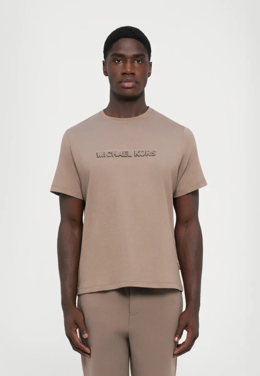 EMBOSS SHADOW LOGO TEE - T-Shirt basic - chestnut