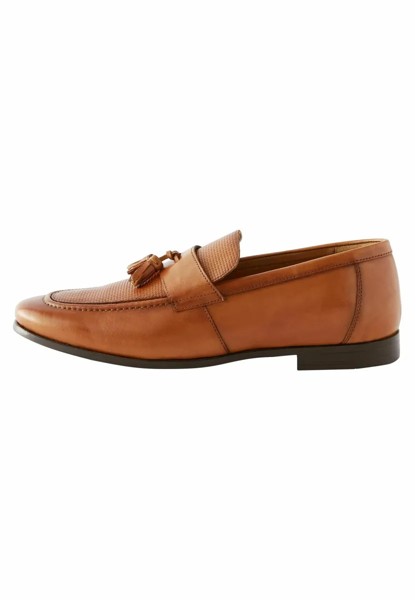 EMBOSSED TASSEL REGULAR FIT - Business-Slipper - tan brown