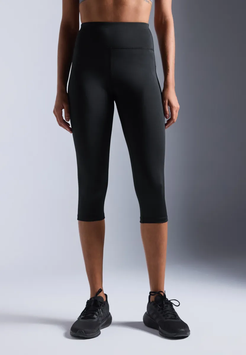 ESSENTIAL QUICK DRY CAPRI HIGH RISE LEGGINGS - Tights - black