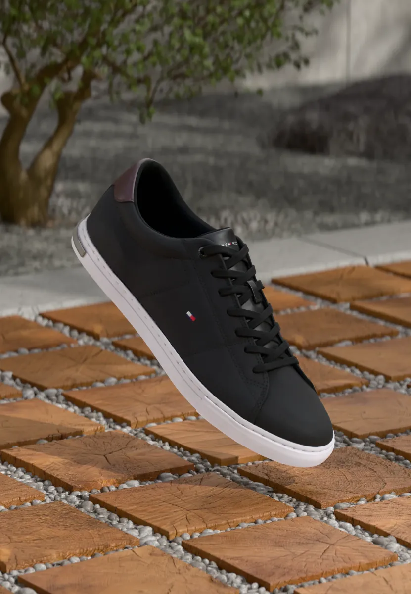 ESSENTIAL  - Sneaker low - black