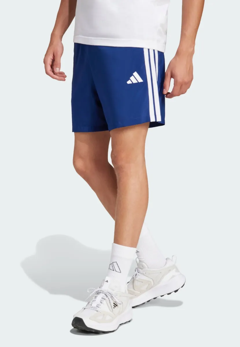 ESSENTIAL THREE STRIPES CHELSEA SHORT - Kurze Sporthose - dark blue/white
