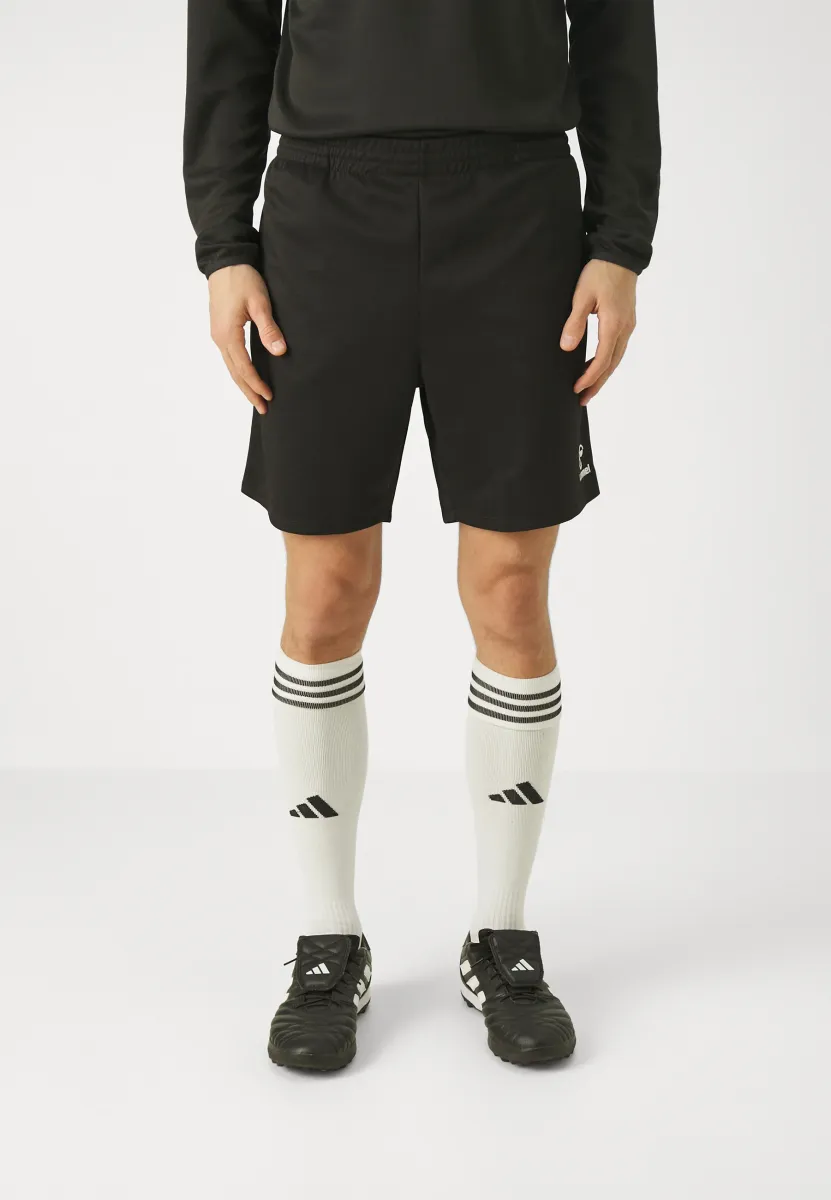 ESSENTIAL TRAINING SHORTS - Kurze Sporthose - black