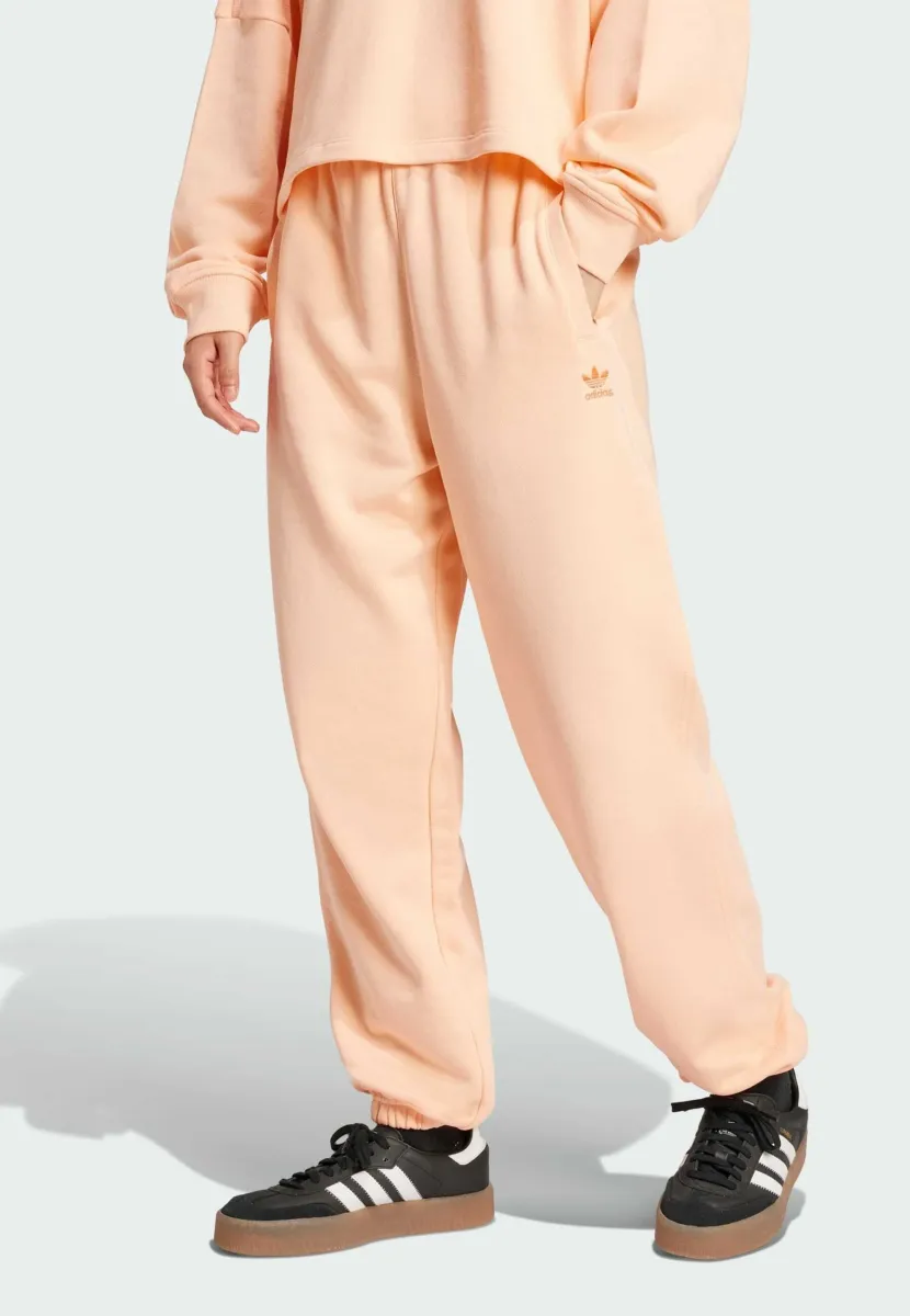 ESSENTIALS LOOSE - Jogginghose - glow pink