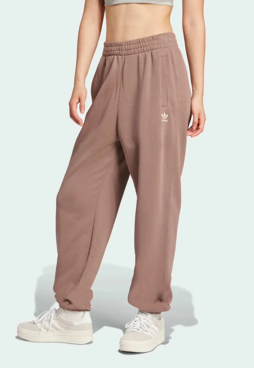 ESSENTIALS LOOSE - Jogginghose - trace brown