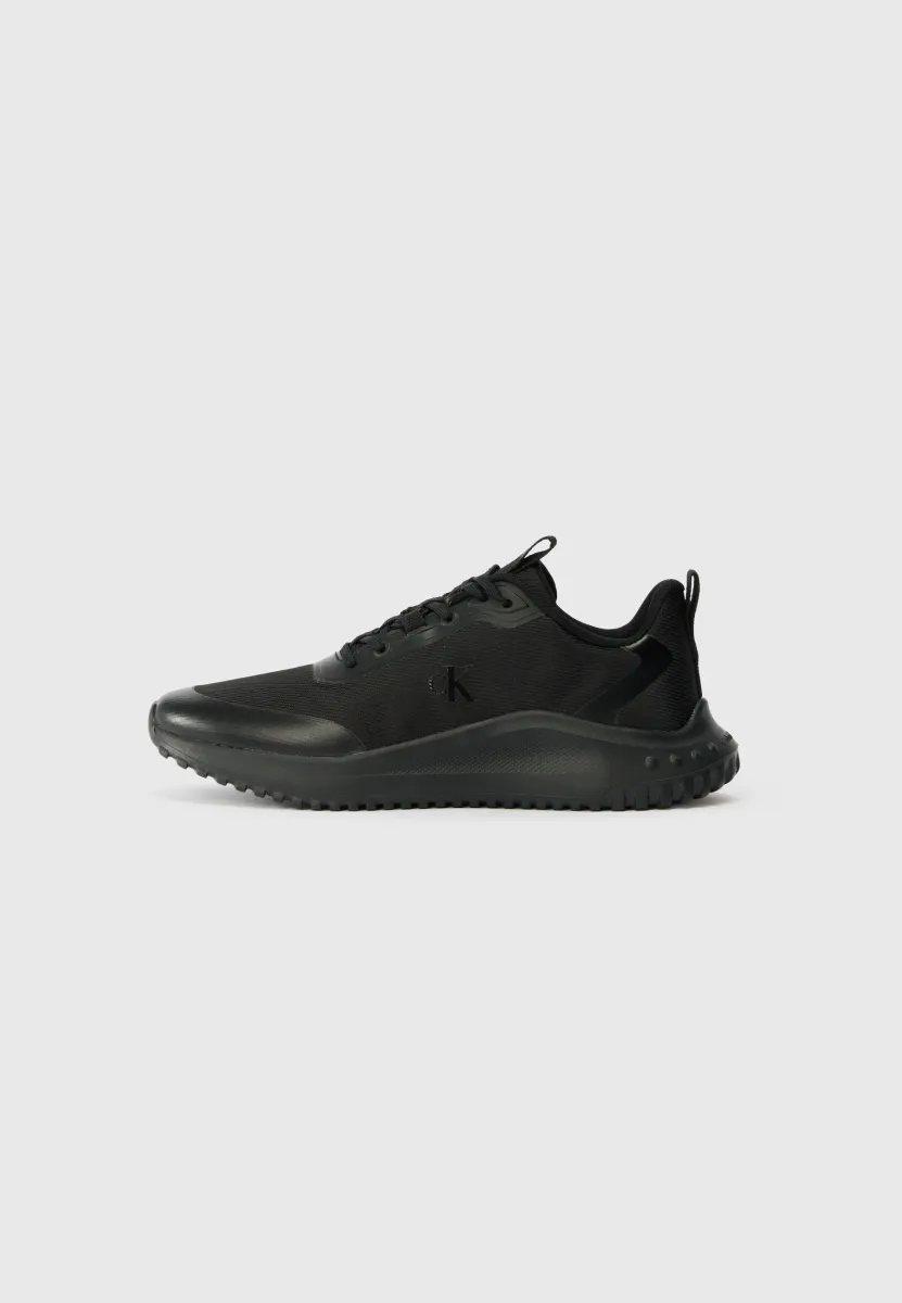 EVA RUNNER - Sneaker low - black
