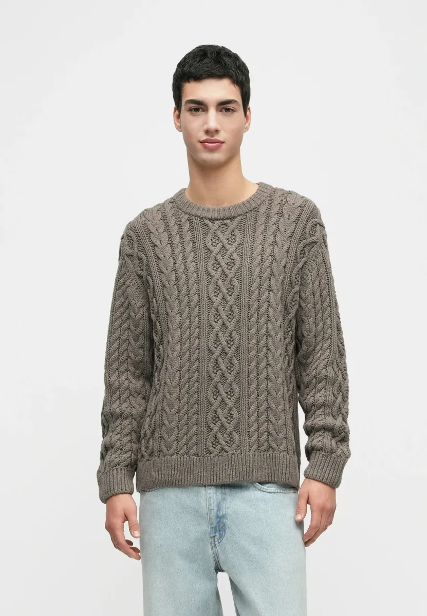 EXCLUSIVE CABLE CREW - Strickpullover - brown