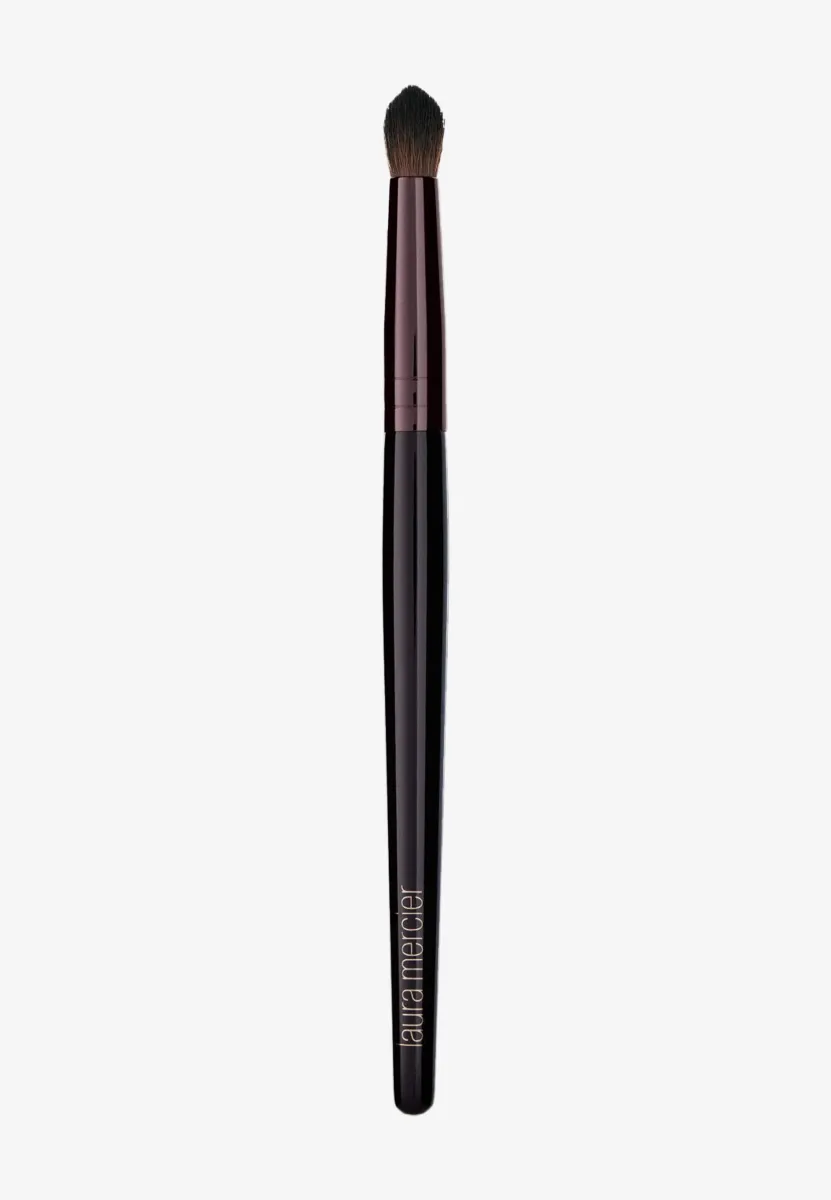 EYE CREASE BRUSH - Augenbrauenpinsel