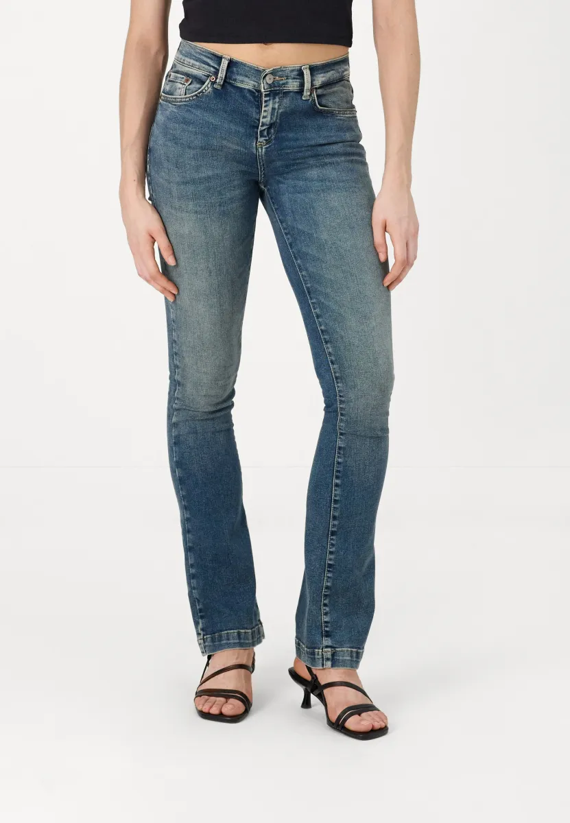 FALLON - Flared Jeans - darla wash