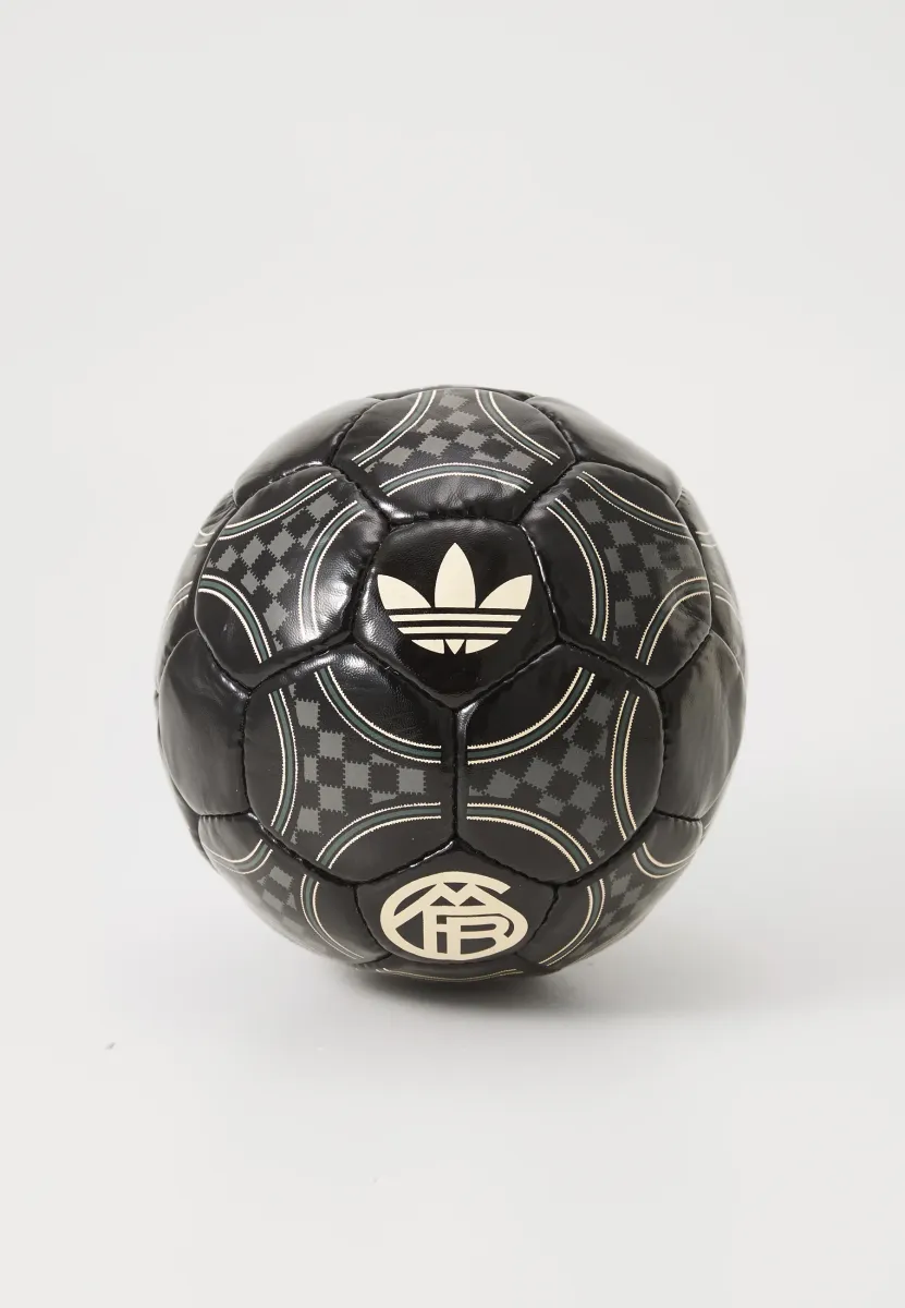 FC BAYERN 3RD CLUB BALL - Vereinsmannschaften - black/base green/halo ivory
