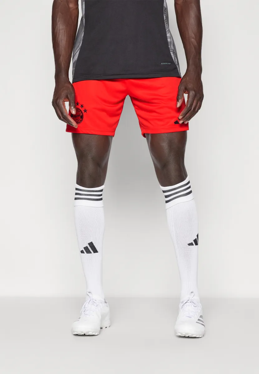 FC BAYERN M�NCHEN HOME SHORT - Vereinsmannschaften - red