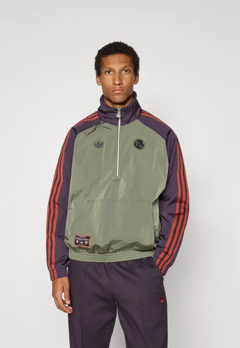 FC BAYERN MUNICH ICON HALFZIP JACKET - Vereinsmannschaften - base green/aurora black