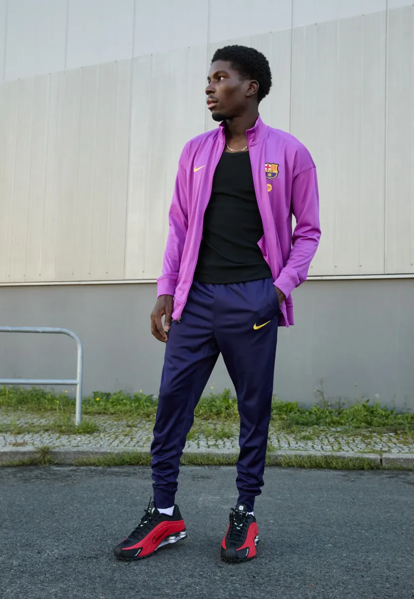 FCB M NK DF STRK TRK SUIT K - Vereinsmannschaften - vivid purple/imperial purple/midwest gold-coloured