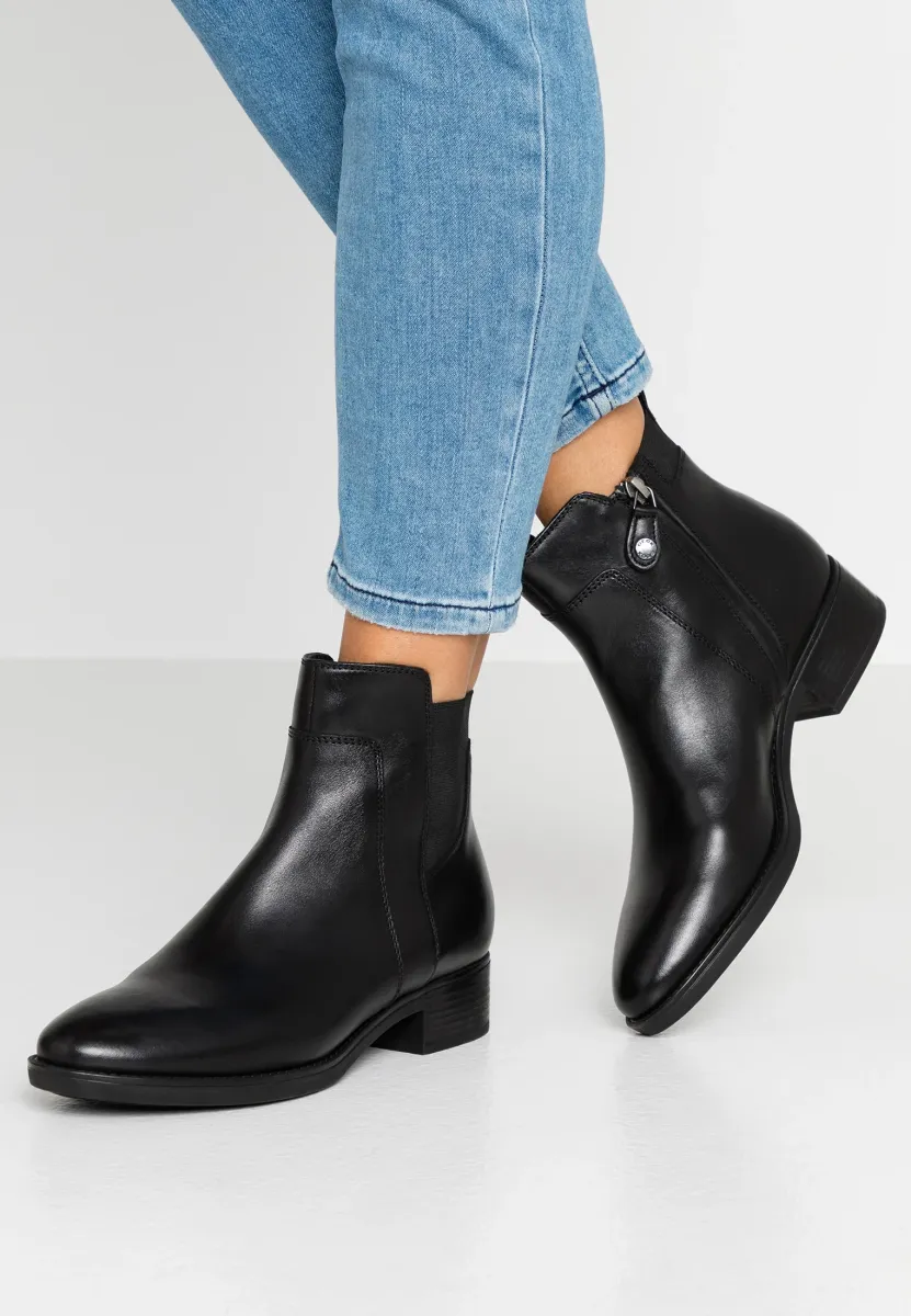 FELICITY - Stiefelette - black