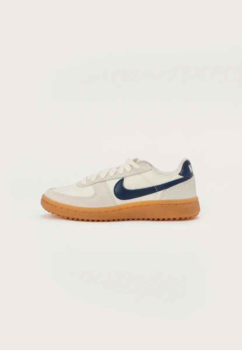 FIELD GENERAL - Sneaker low - beige