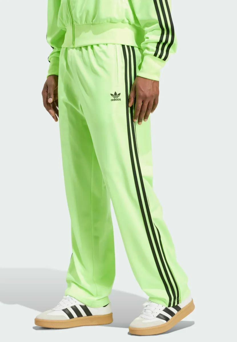 FIREBIRD  - Jogginghose - signal green   black