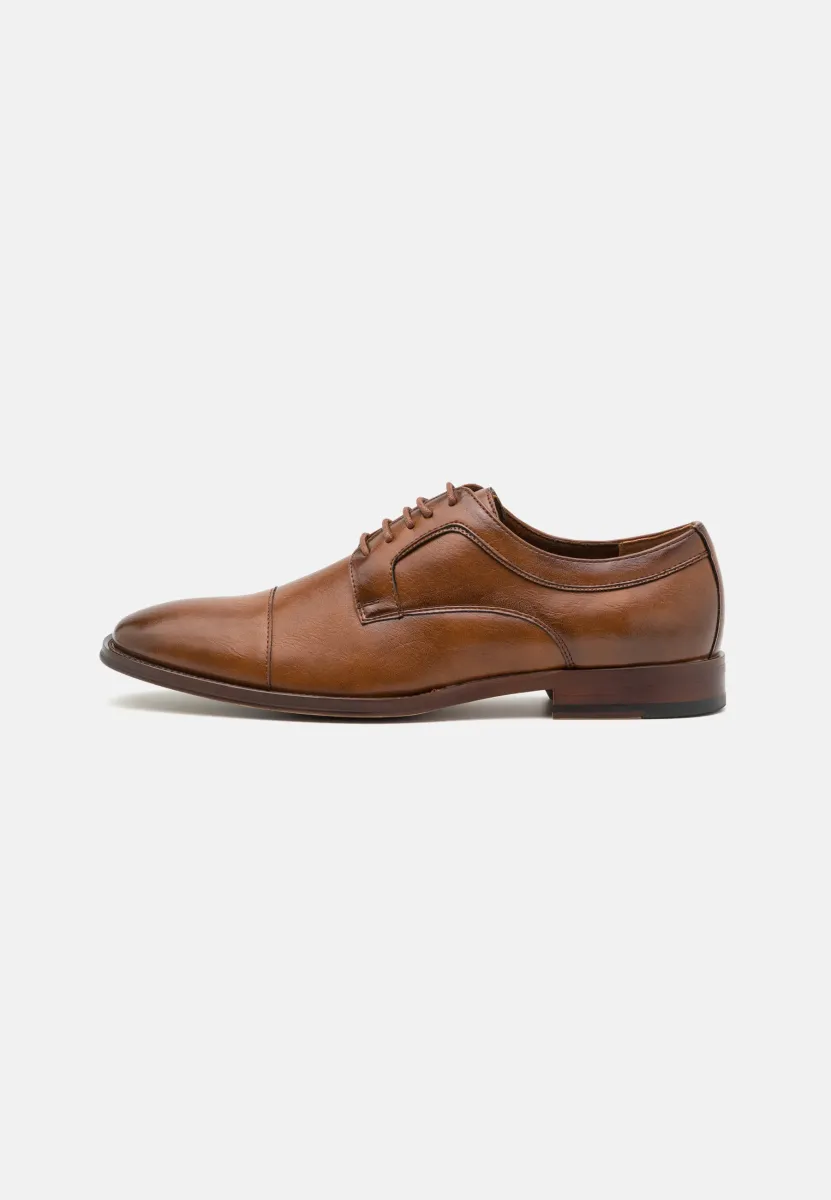 FITZWILLIAM - Business-Schnürer - cognac