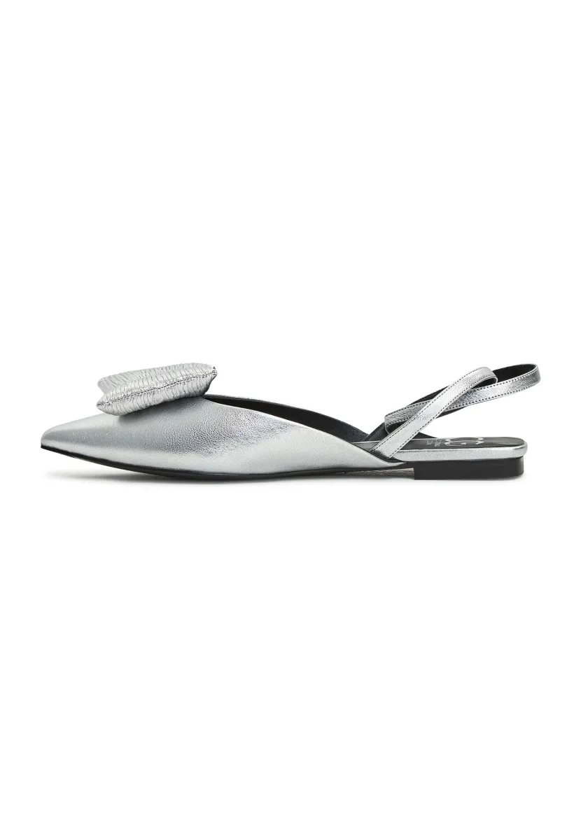 FLAT  - Riemchenballerina - silver