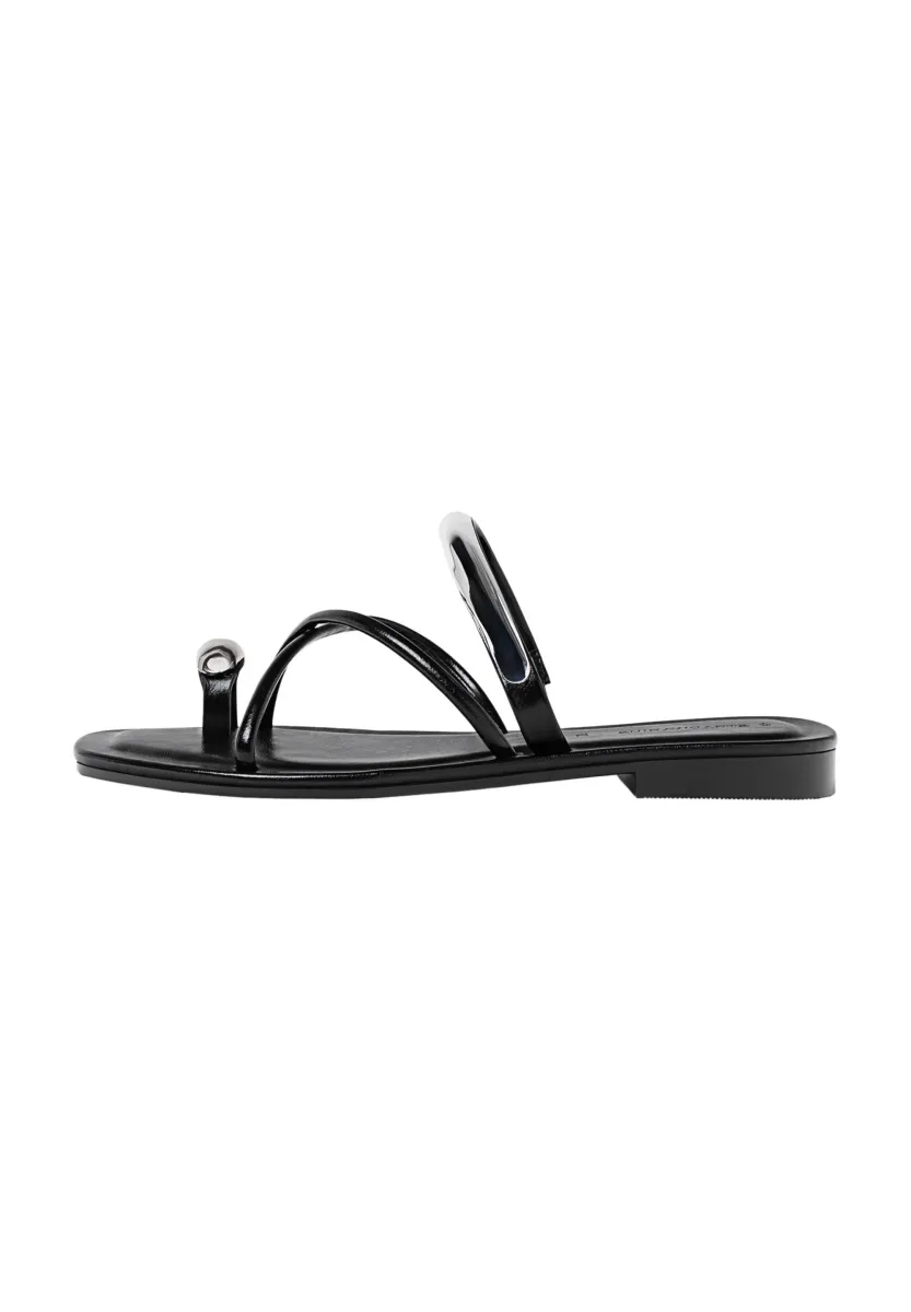 FLAT WITH METAL DETAIL - Zehentrenner - black